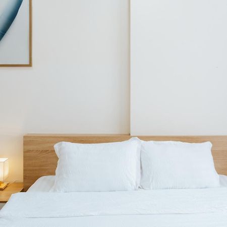 Sunrise City View Apartment , Near Lotte Mart Ho Chi Minh-Byen Eksteriør billede